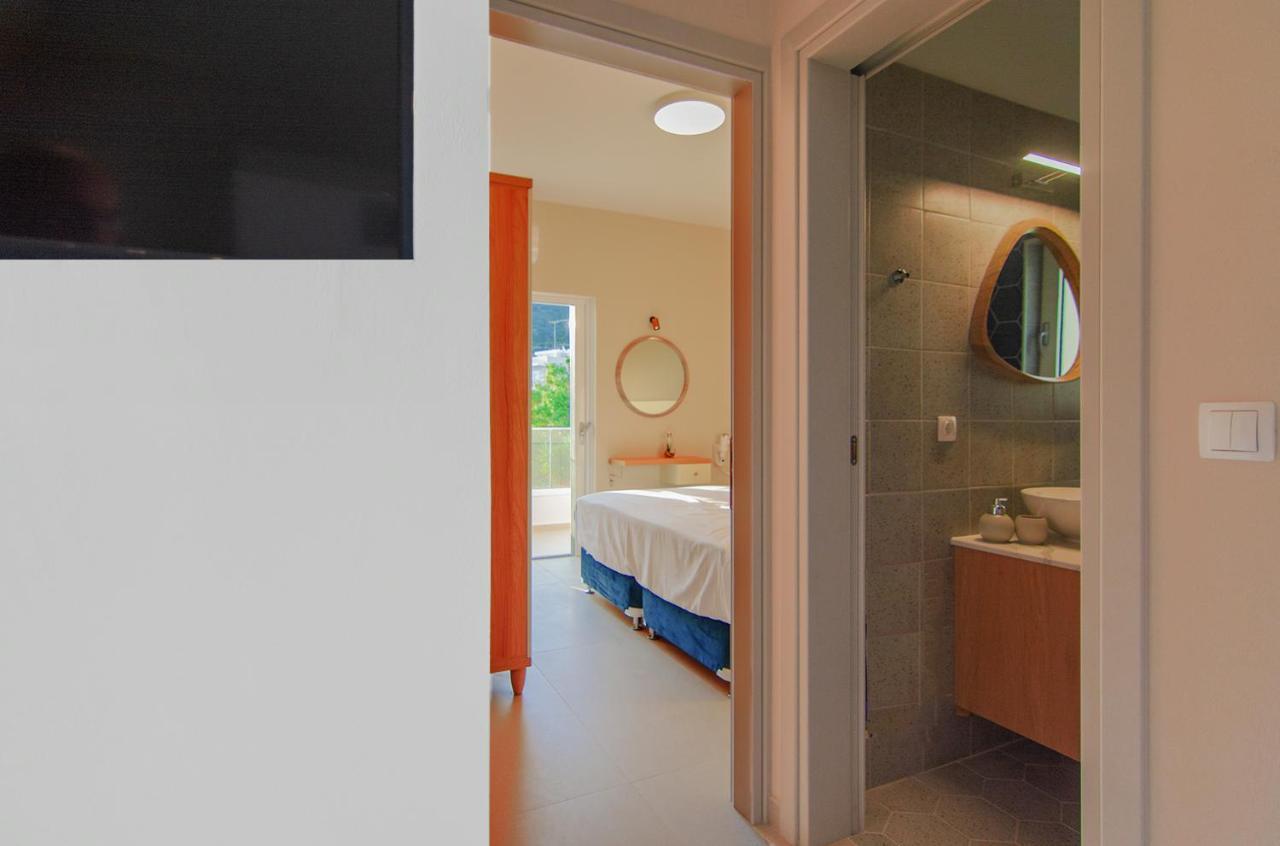 פליאוחורה Vakakis Family Luxury Studios 2 מראה חיצוני תמונה