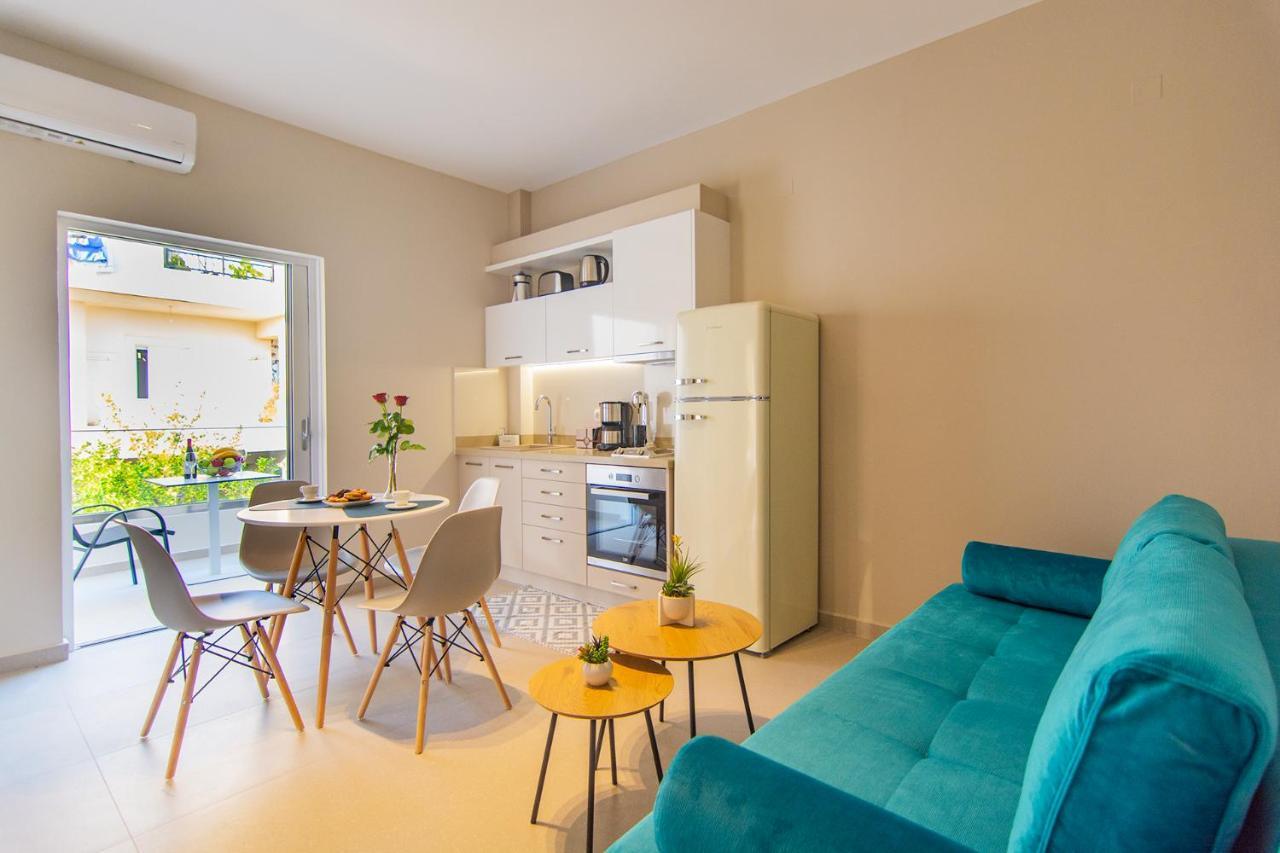 פליאוחורה Vakakis Family Luxury Studios 2 מראה חיצוני תמונה