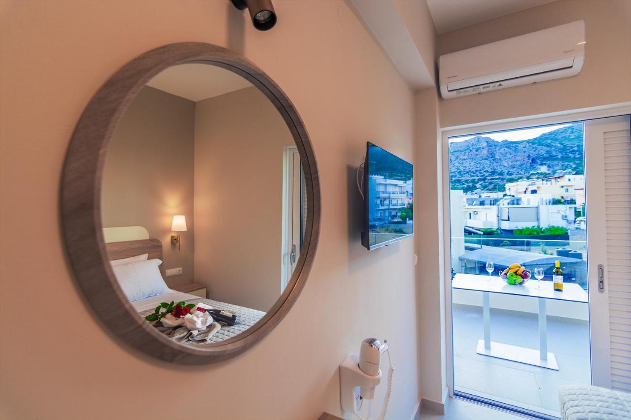 פליאוחורה Vakakis Family Luxury Studios 2 מראה חיצוני תמונה