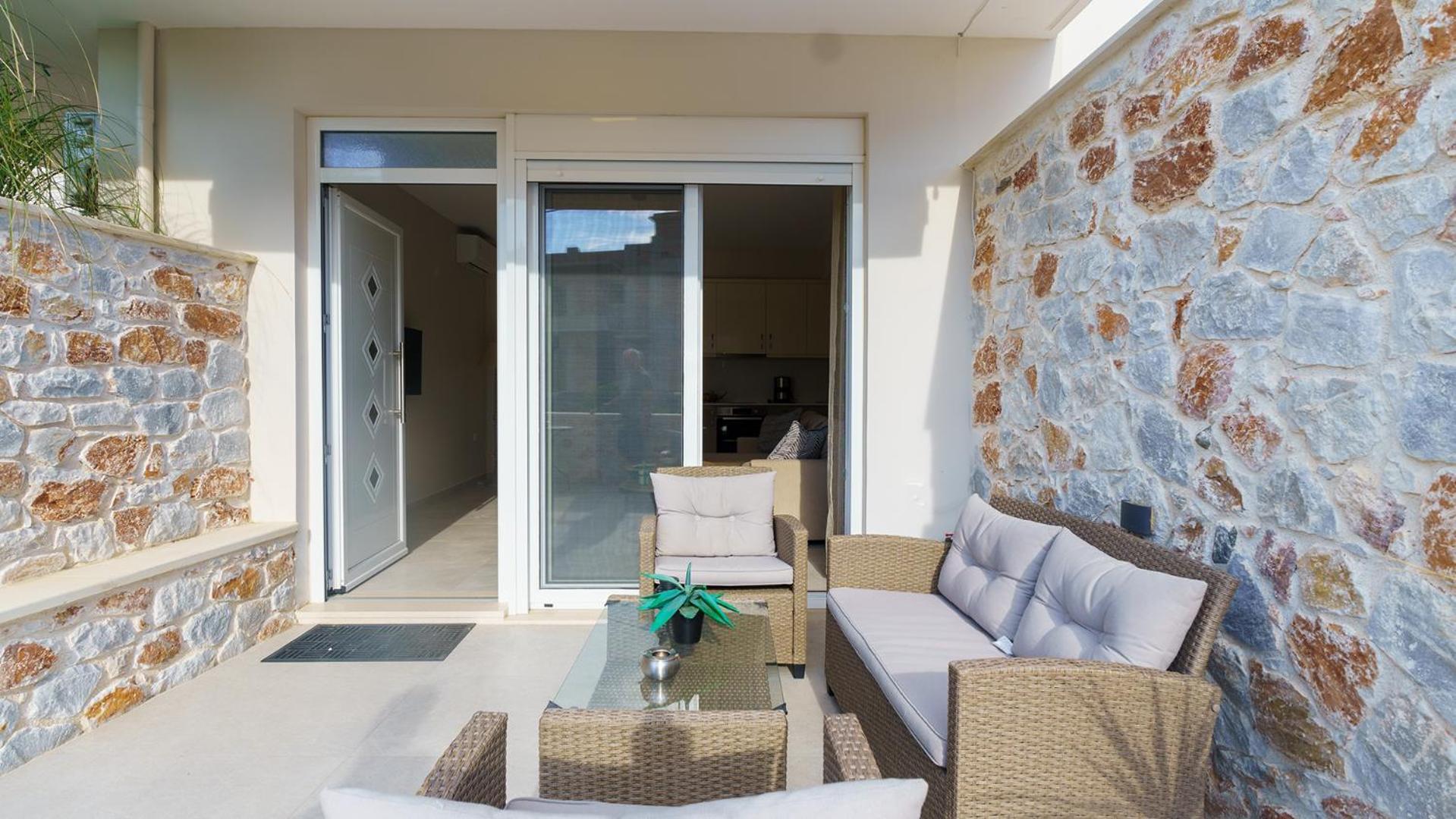 פליאוחורה Vakakis Family Luxury Studios 2 מראה חיצוני תמונה